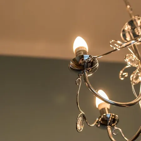 아파트 R38 - Artists Luxury