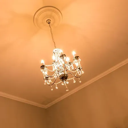 아파트 R38 - Artists Luxury *