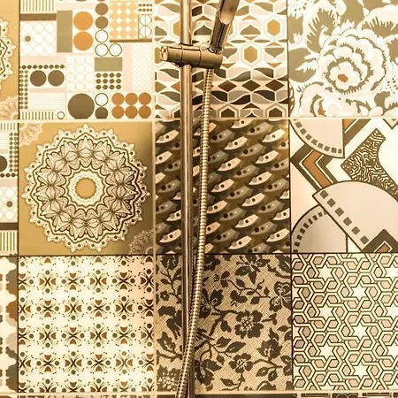 R38 - Artists Luxury *