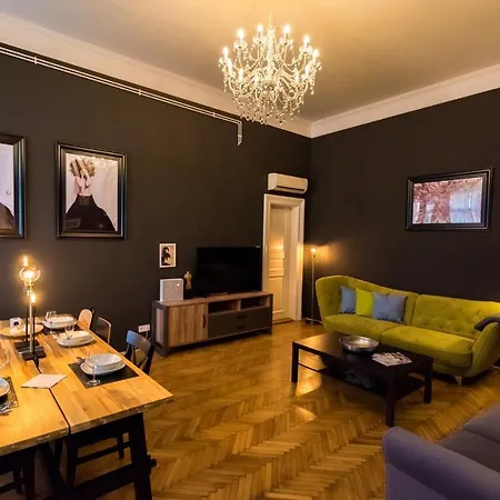 아파트 R38 - Artists Luxury 부다페스트