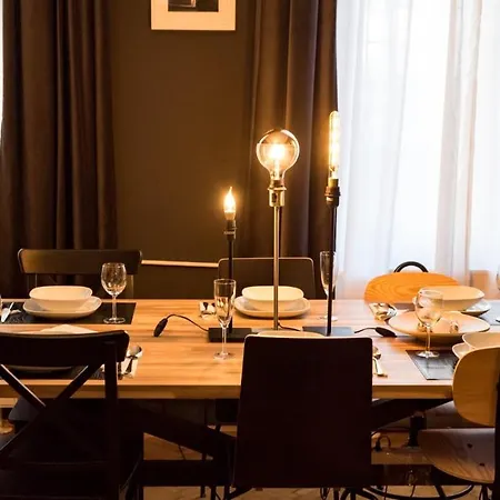 아파트 R38 - Artists Luxury