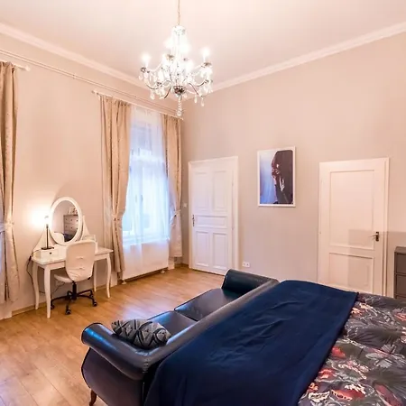 아파트 R38 - Artists Luxury 부다페스트