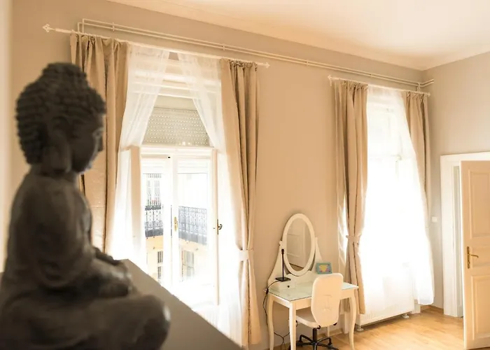 R38 - Artists Luxury Appartement Budapest