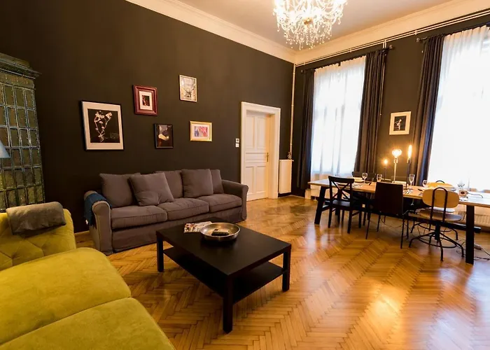 R38 - Artists Luxury Apartment Budapest