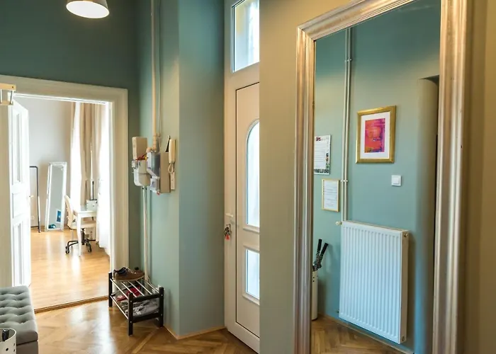 R38 - Artists Luxury Appartement