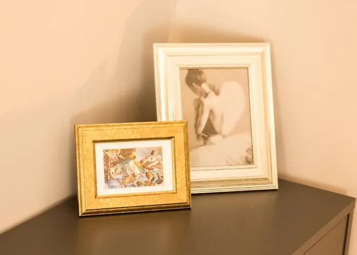 R38 - Artists Luxury Appartement *